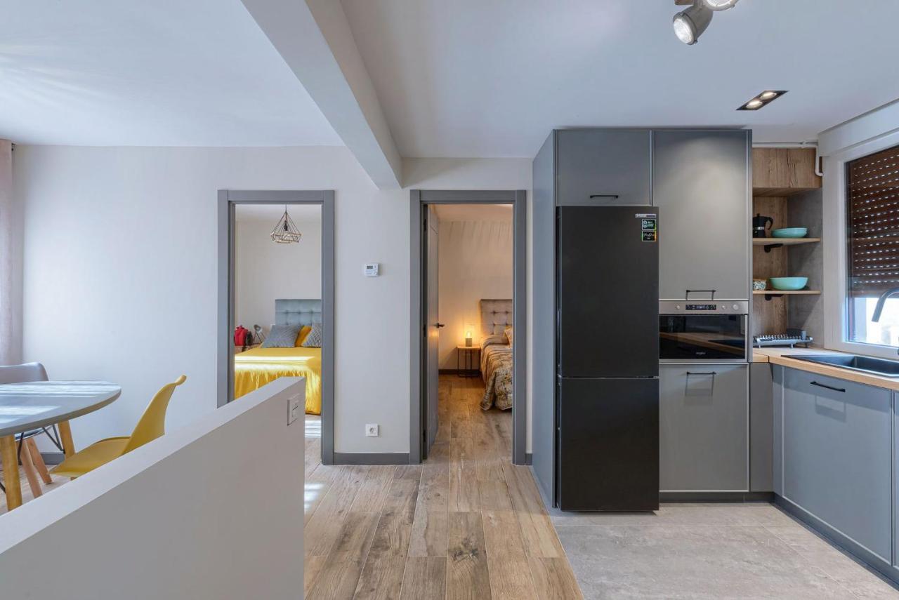 Ferienwohnung Vivienda Turistica De Diseno Elegante Bilbao Exterior foto